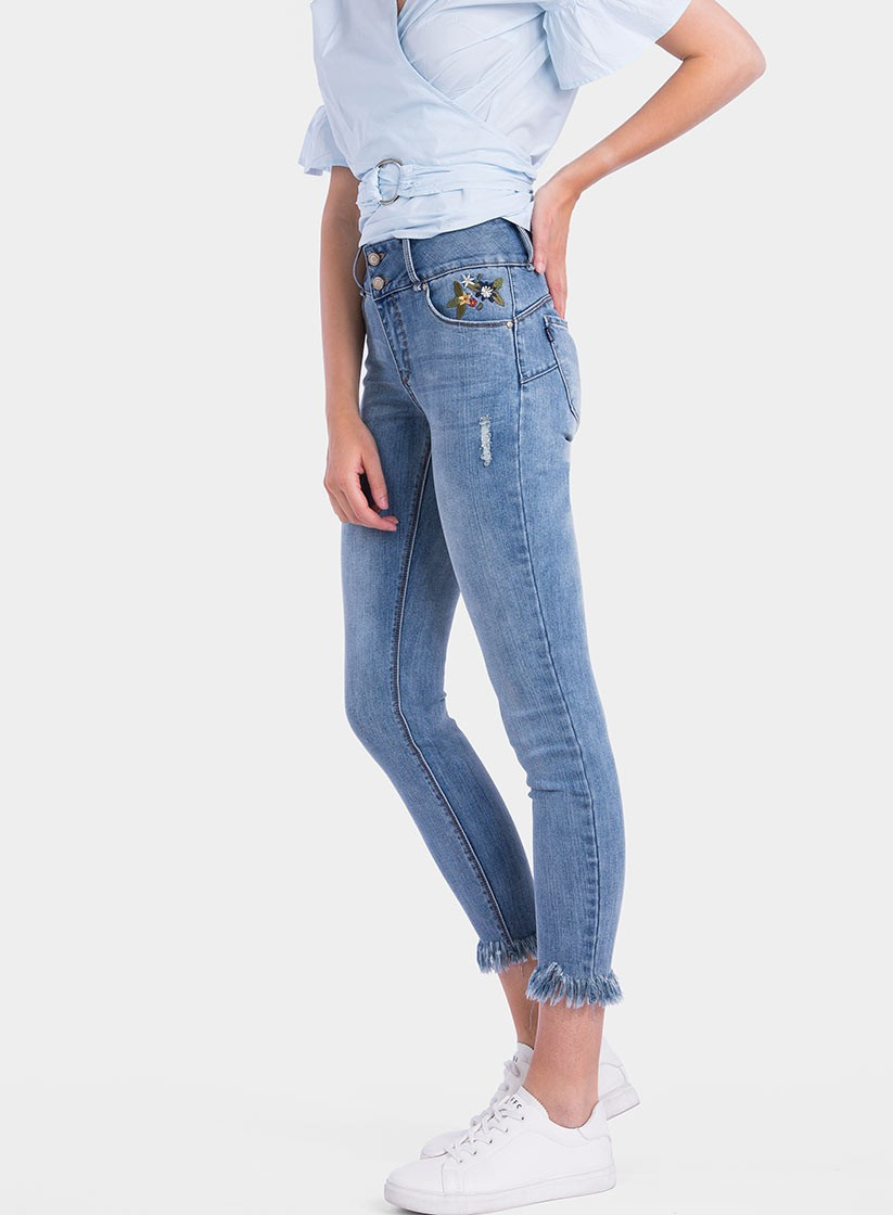 Lateral de jeans light Double-Up Skinny flor bordada da Tiffosi