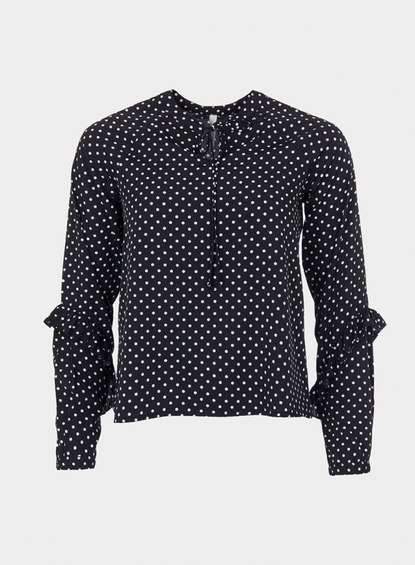 Frente de blusa às bolinhas com folhos em preto da Tiffosi