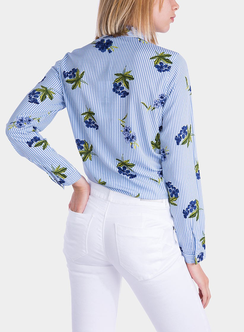 Costas de camisa estampada floral com pérola da Tiffosi