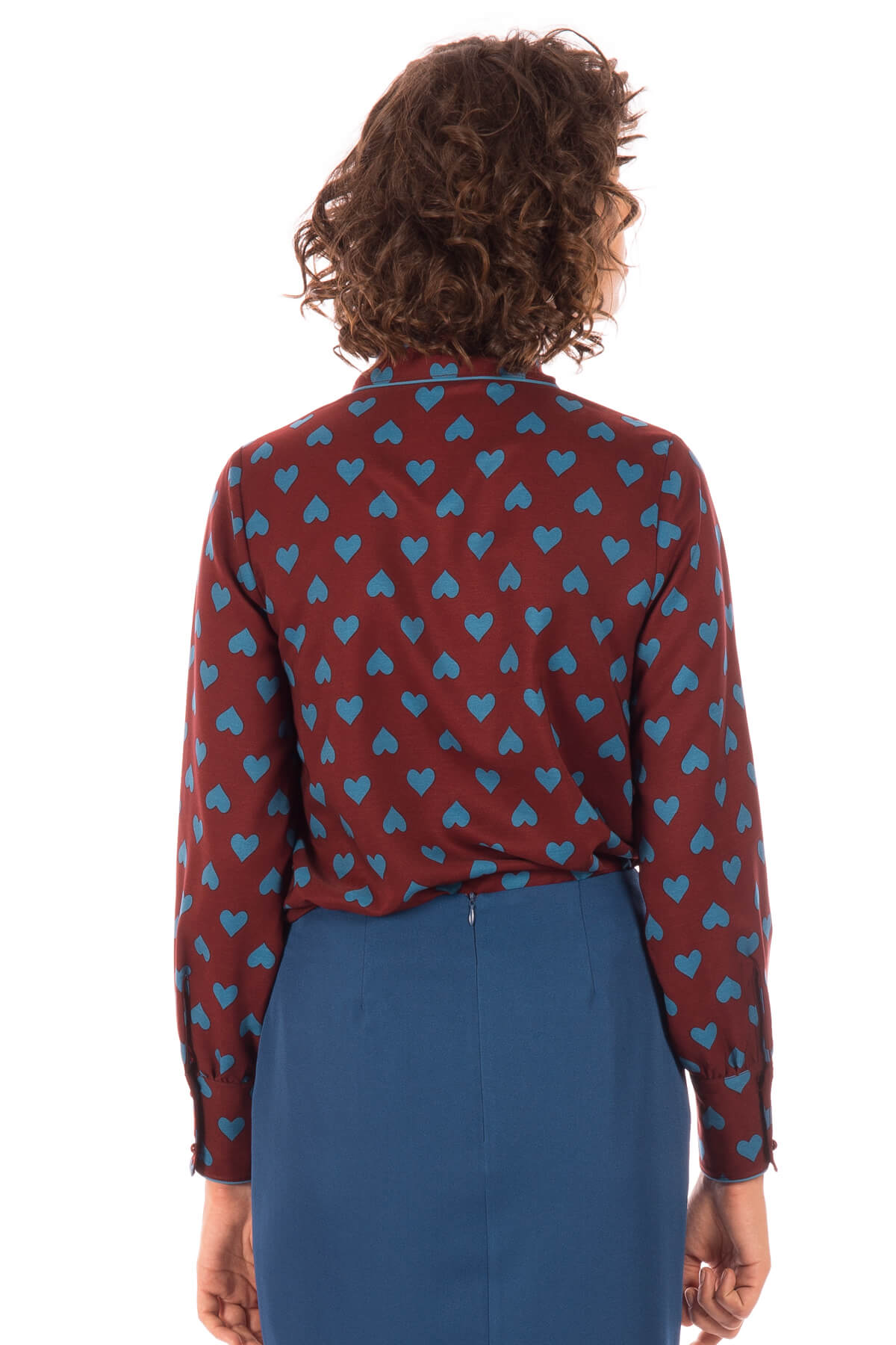 Costas de camisa com print corações para mulher da Minueto