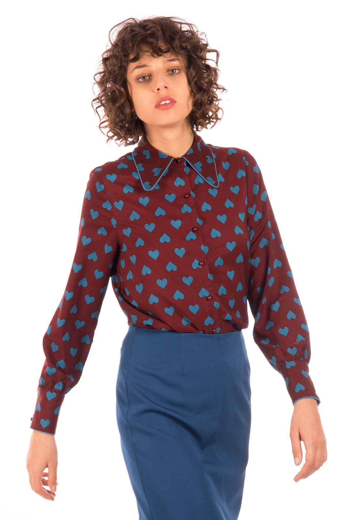 Camisa com print corações para mulher da Minueto