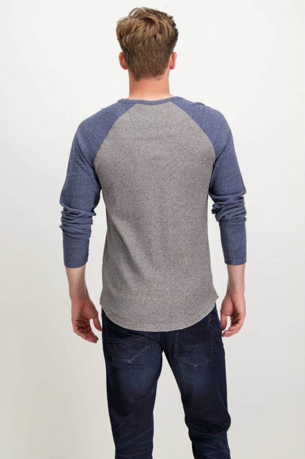Costas da sweatshirt bicolor da Garcia Jeans em azul e cinza para homem