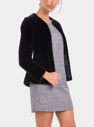 Frente de casaco de pelo preto de mulher da Tiffosi