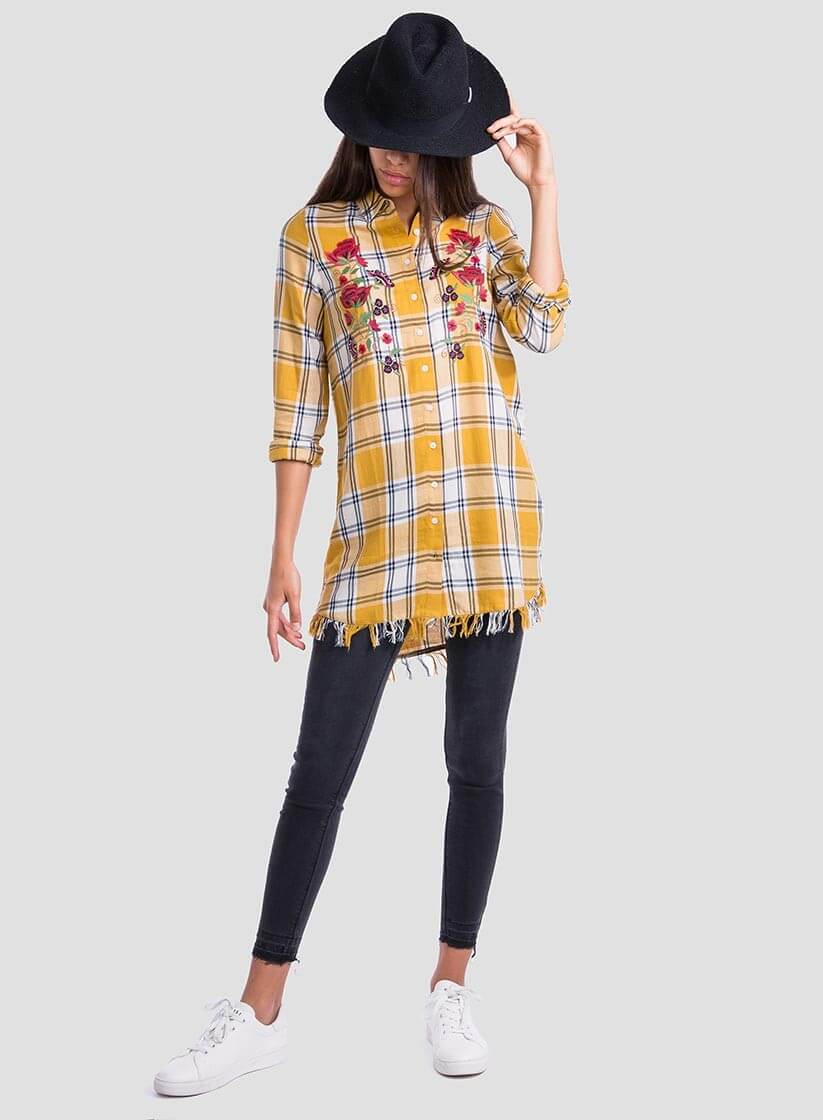 Camisa comprida xadrez bordado floral para mulher da Tiffosi