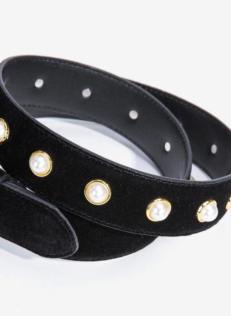 Cinto com pérolas em preto para mulher da Vilanova