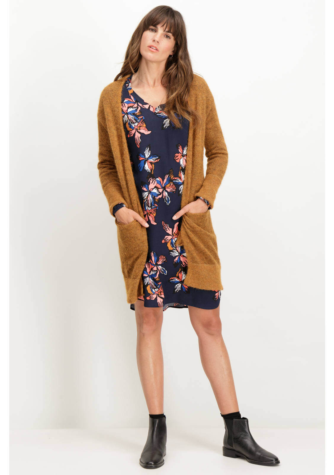 Casaco camel malha alpaca para mulher da Garcia Jeans