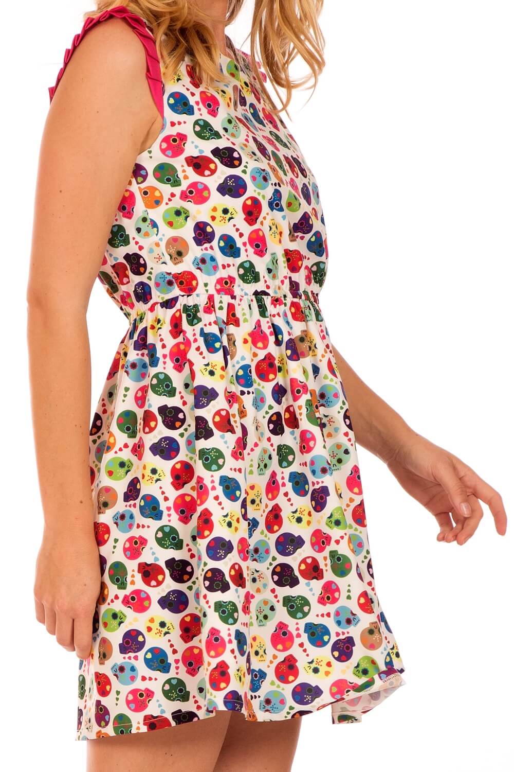 Vestido com print caveiras da Minueto