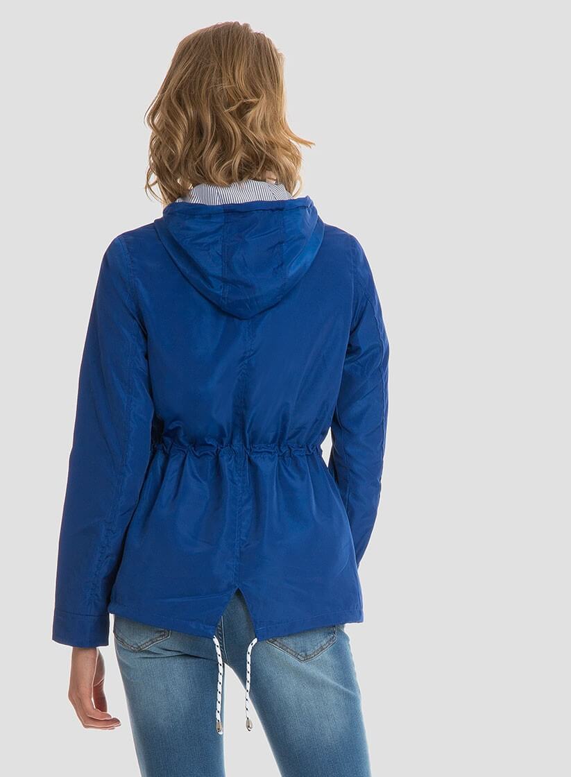 Parka azulão com capuz e cordões para mulher da Tiffosi