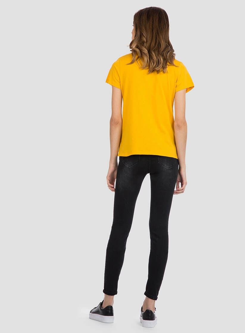 T´shirt amarela com texto e pérolas para mulher da Tiffosi