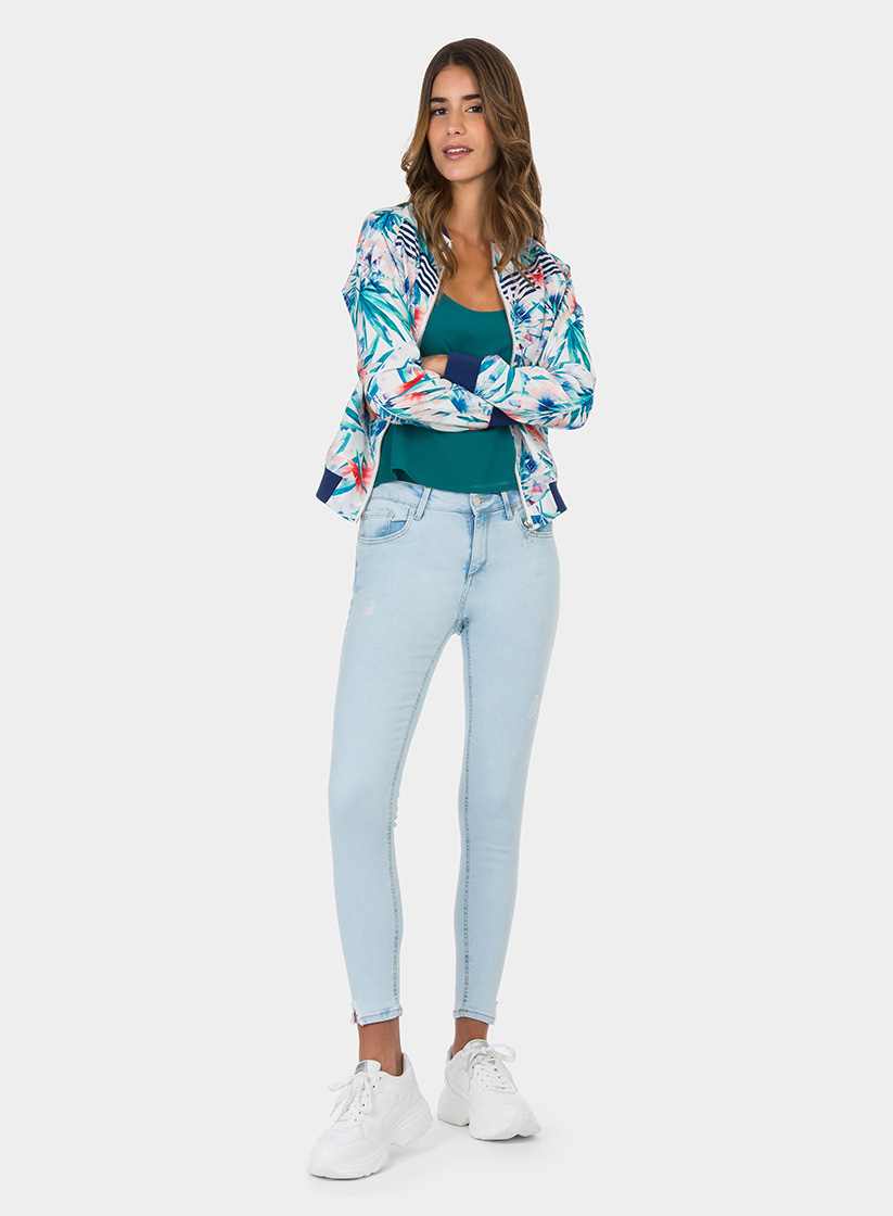 Bomber branco com print floral da Tiffosi