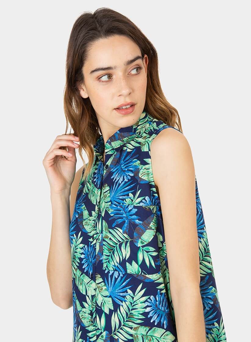 Vestido cavas com print folhas da Tiffosi
