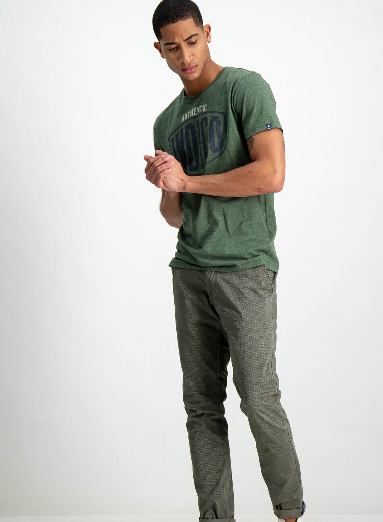 T-shirt verde com estampa para homem da Garcia Jeans