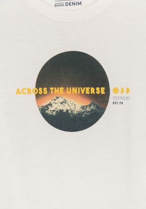 T-shirt branca universe para boy da Tiffosi