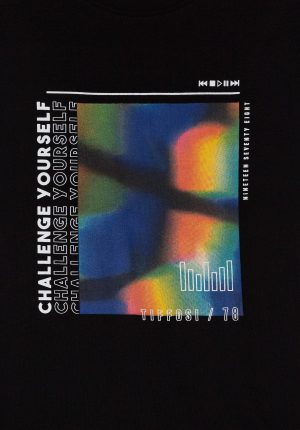 T-shirt preta c/ estampa colorido para boy da Tiffosi