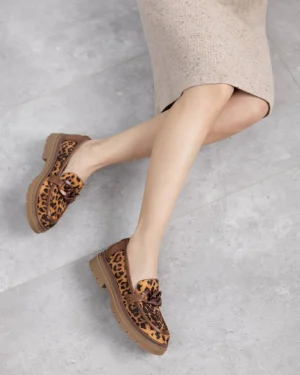 Sapatos print leopardo para mulher da Refresh