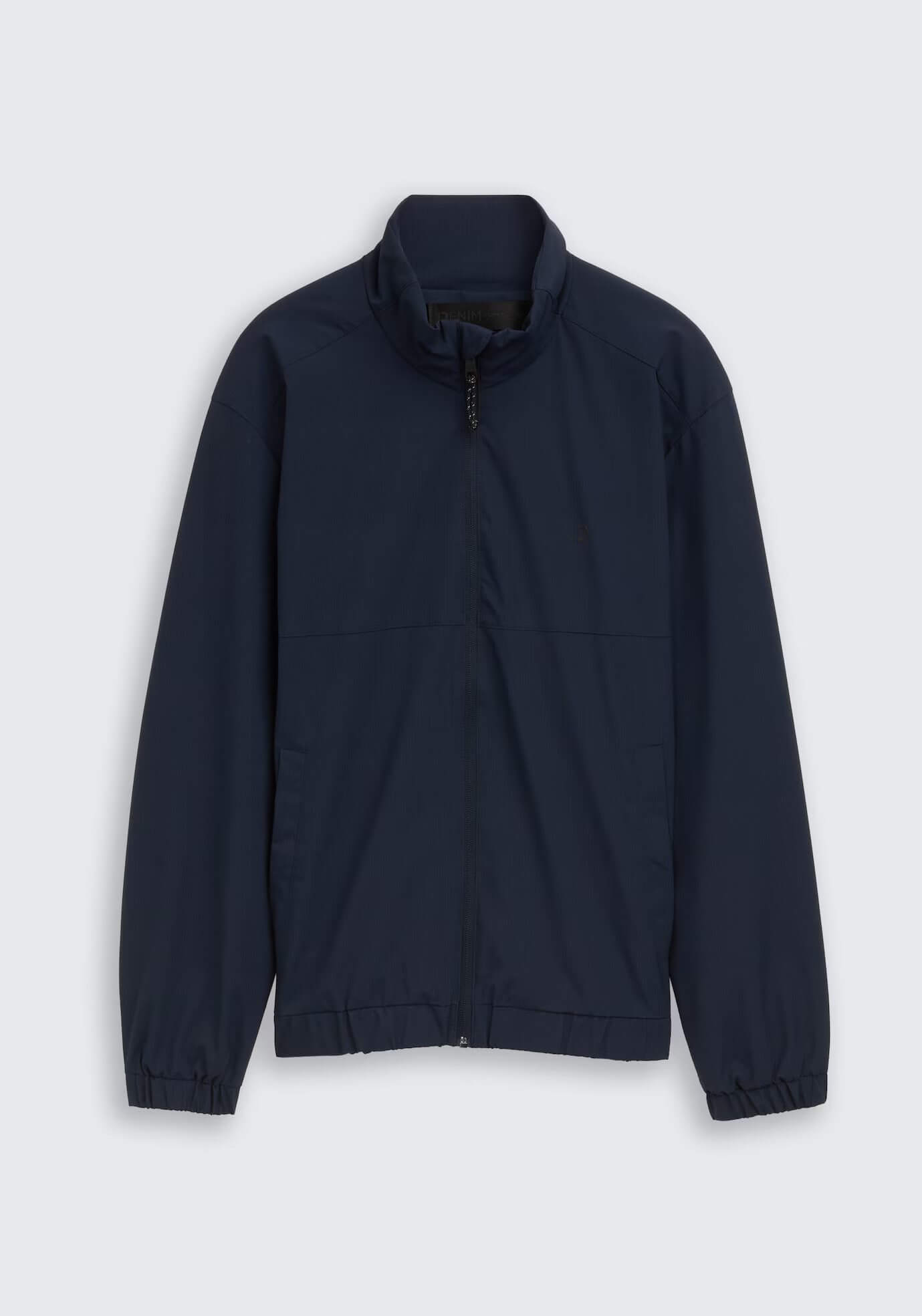 Blusão azul escuro repelente de agua para homem da Tom Tailor